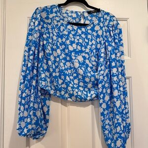 Sugarlips Blue and White Floral Blouse